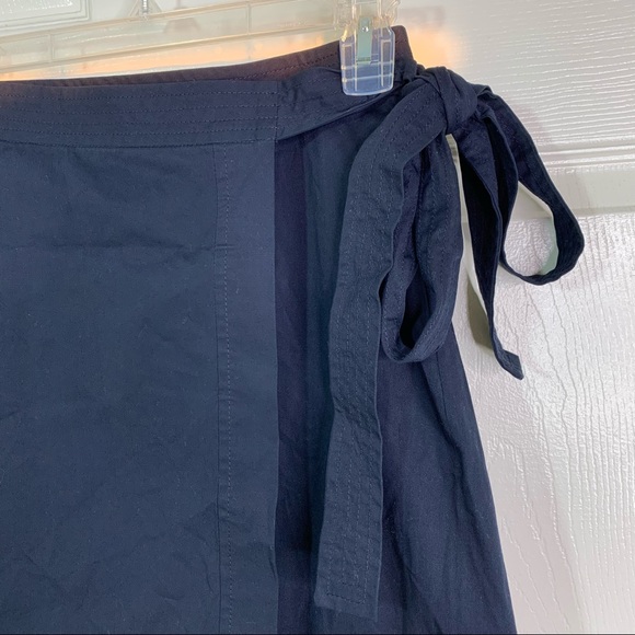 NWOT L’Agence Navy Wrap Mini Skirt Women’s Sz 2 - Picture 2 of 6